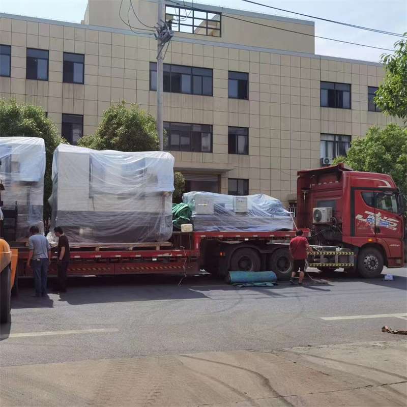 凭祥市新干县物流：多元服务与高效运输之路